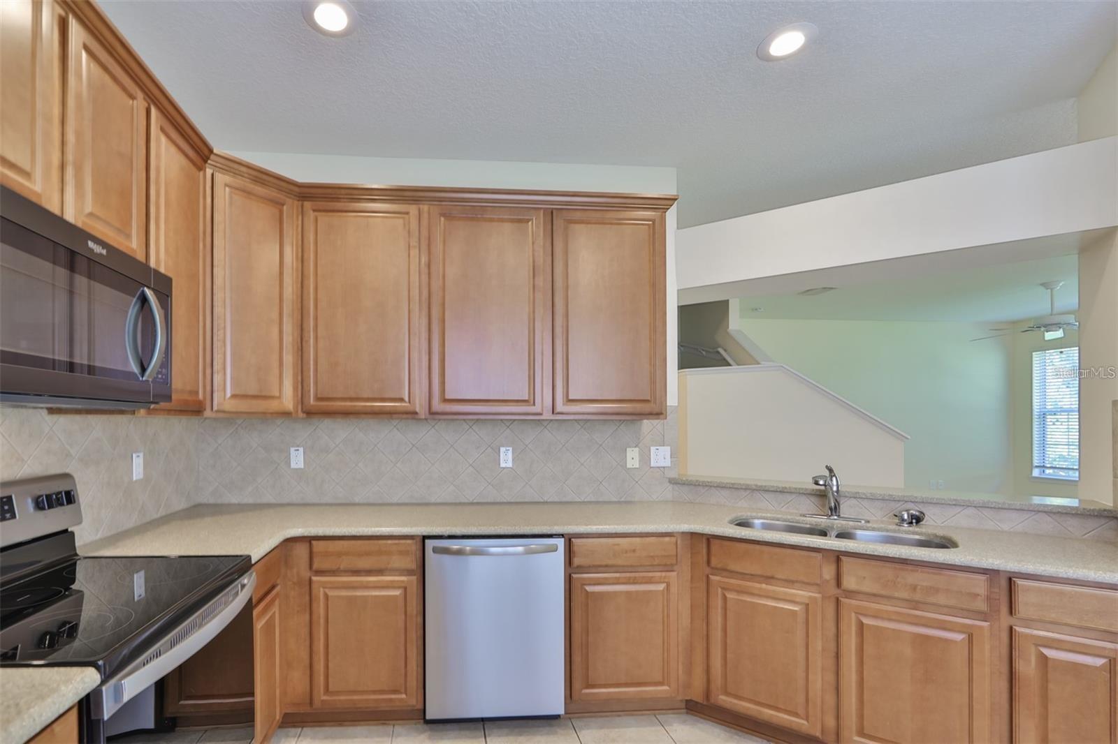 SCHOONER COVE A CONDO PH - Residential Lease