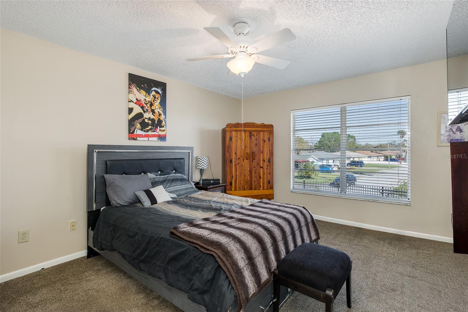 SUNNYBROOK CONDO 3 - Residential