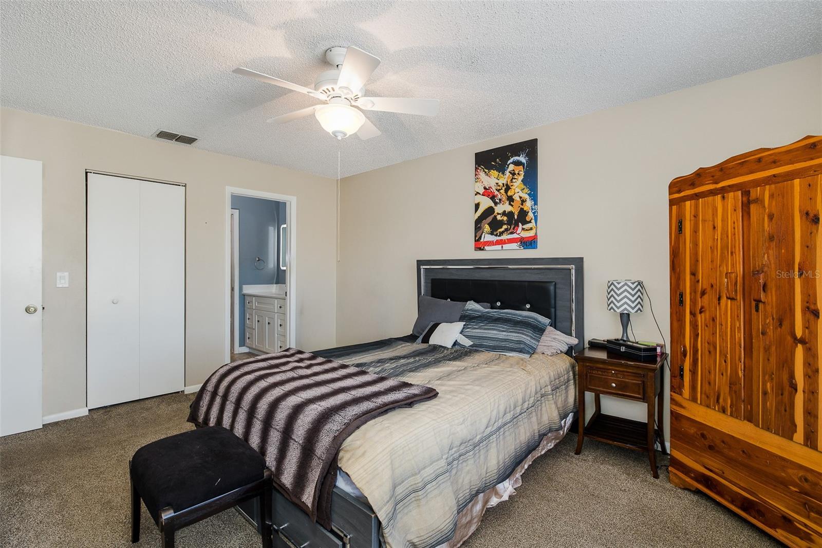 SUNNYBROOK CONDO 3 - Residential