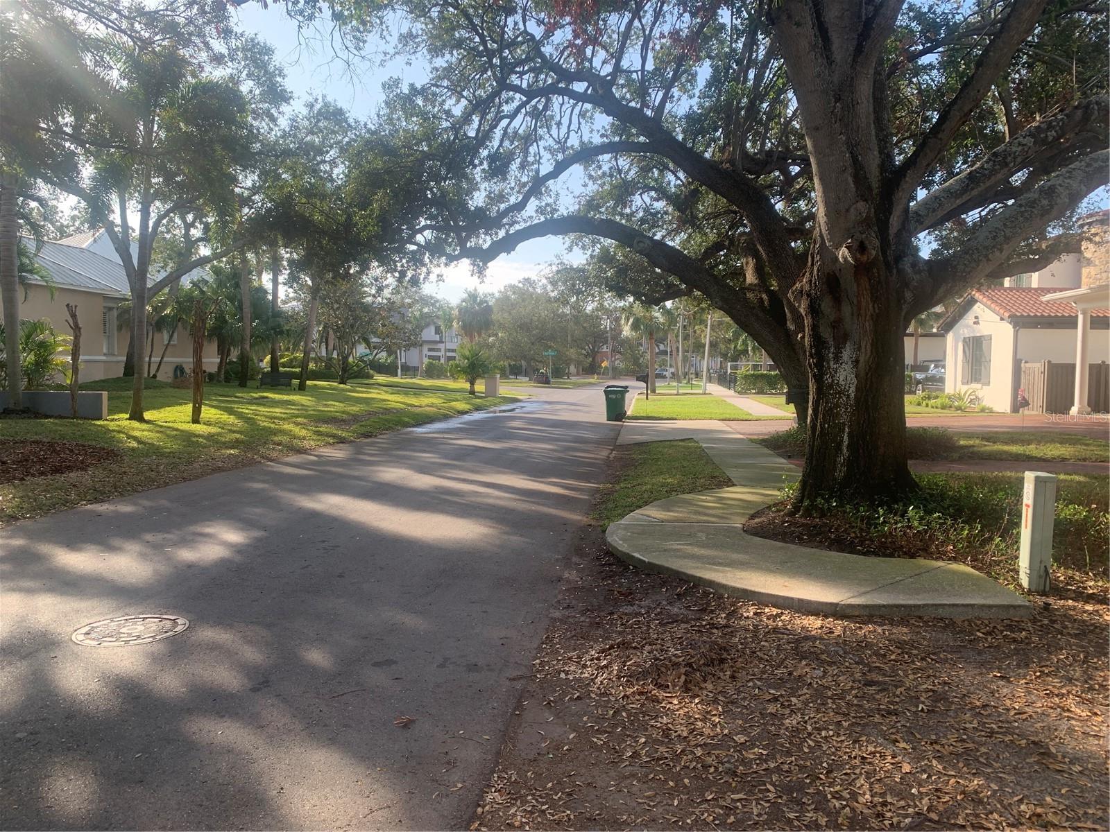 BAYSHORE ESTATES - Land