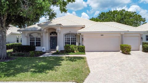 Photo of 3916 Scarborough Court, Clermont, FL 34711 (MLS # G5113844)