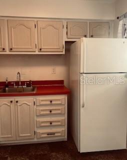 OAK SHADOWS CONDO - Residential