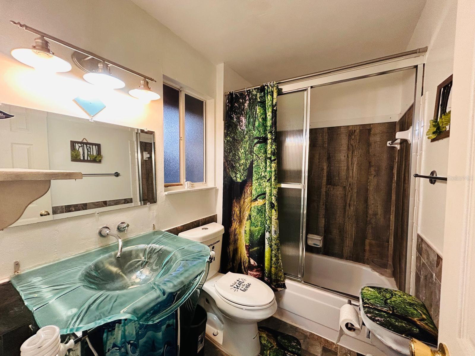 OAK SHADOWS CONDO - Residential