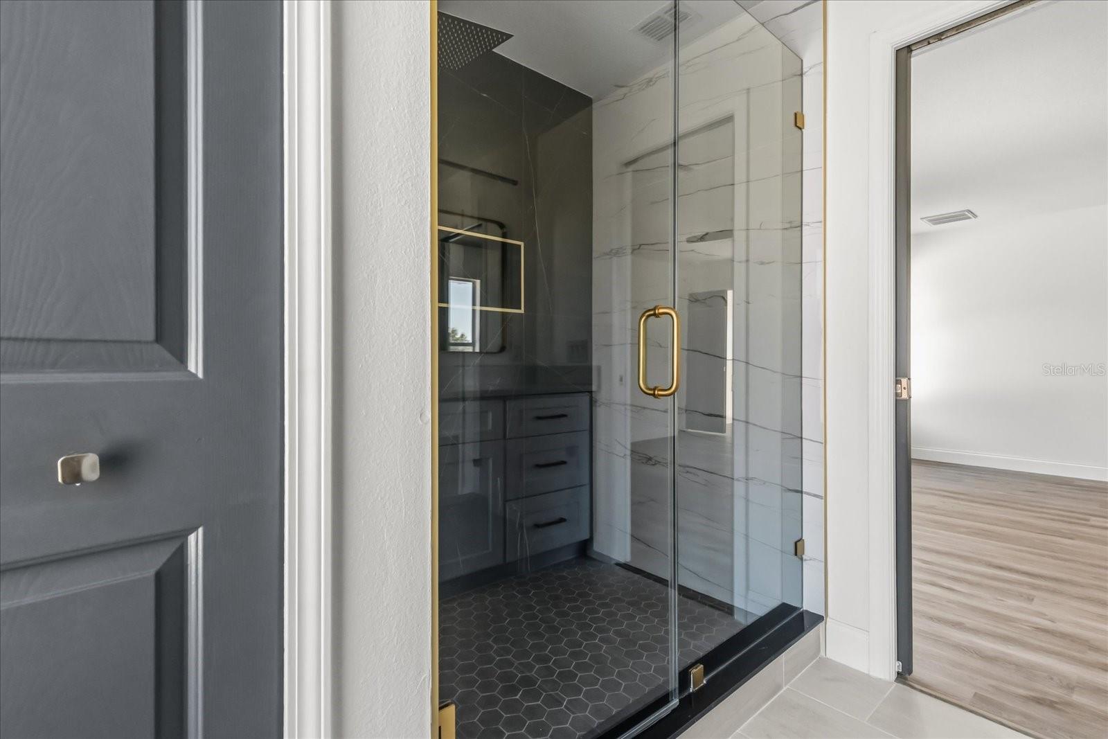 SILVER RIDGE - Residential