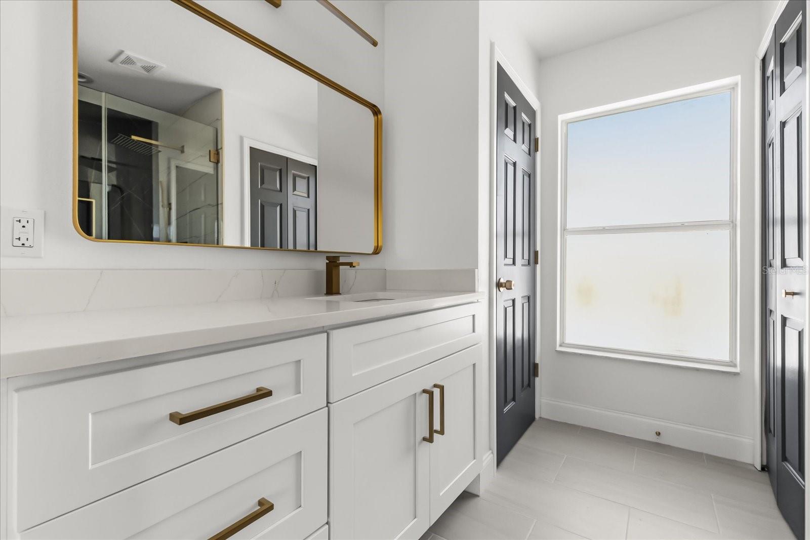 SILVER RIDGE - Residential