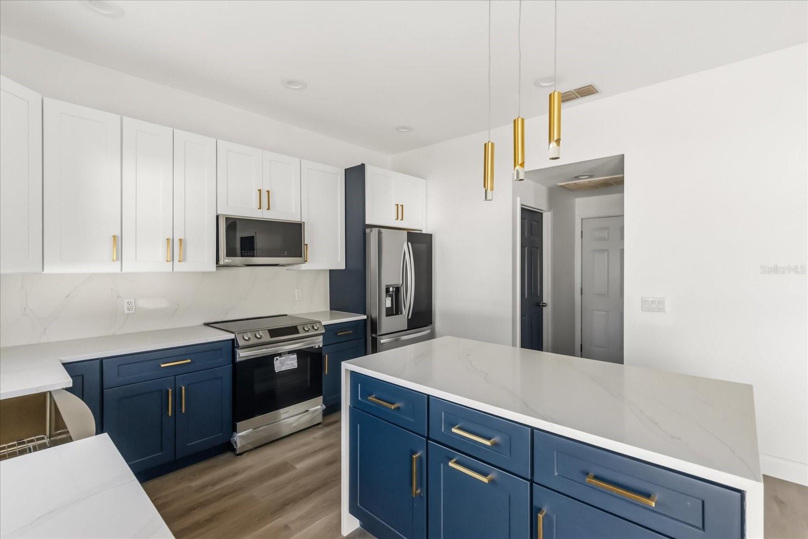 SILVER RIDGE - Residential