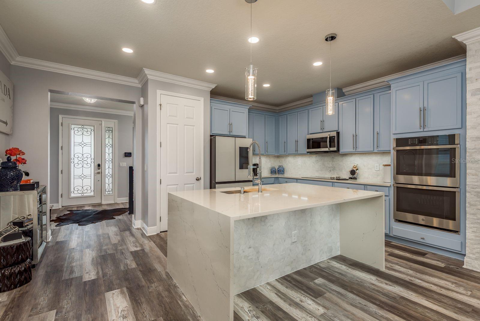 3042 MARINE GRASS DR