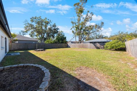 A home in PALM HARBOR