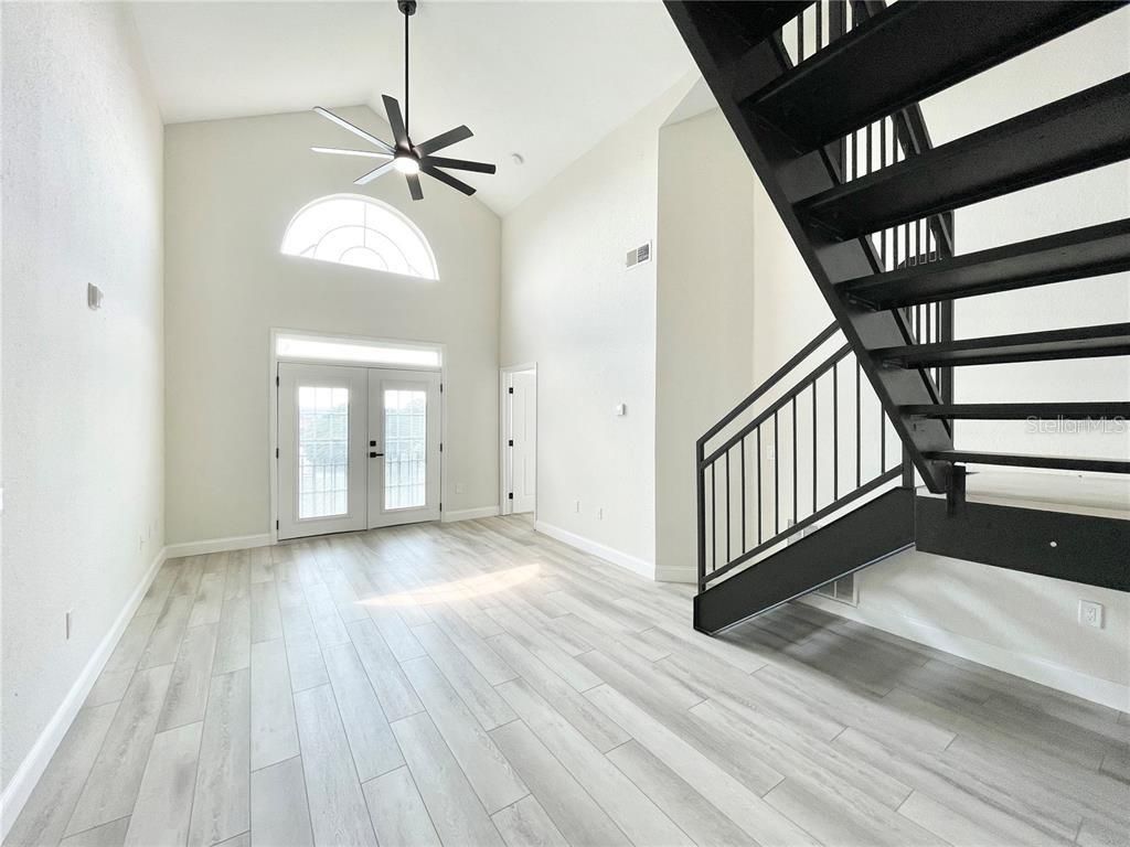 Photo of 4221 W Spruce Street #2401, Tampa, FL 33607 (MLS # O6352433)