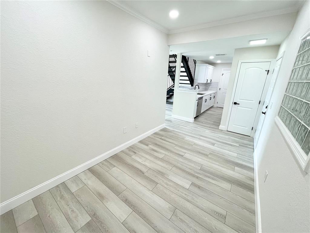 VILLA SONOMA AT INTERNATIONAL - Residential
