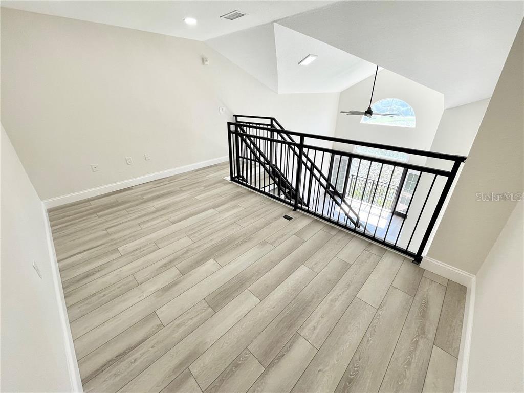 VILLA SONOMA AT INTERNATIONAL - Residential