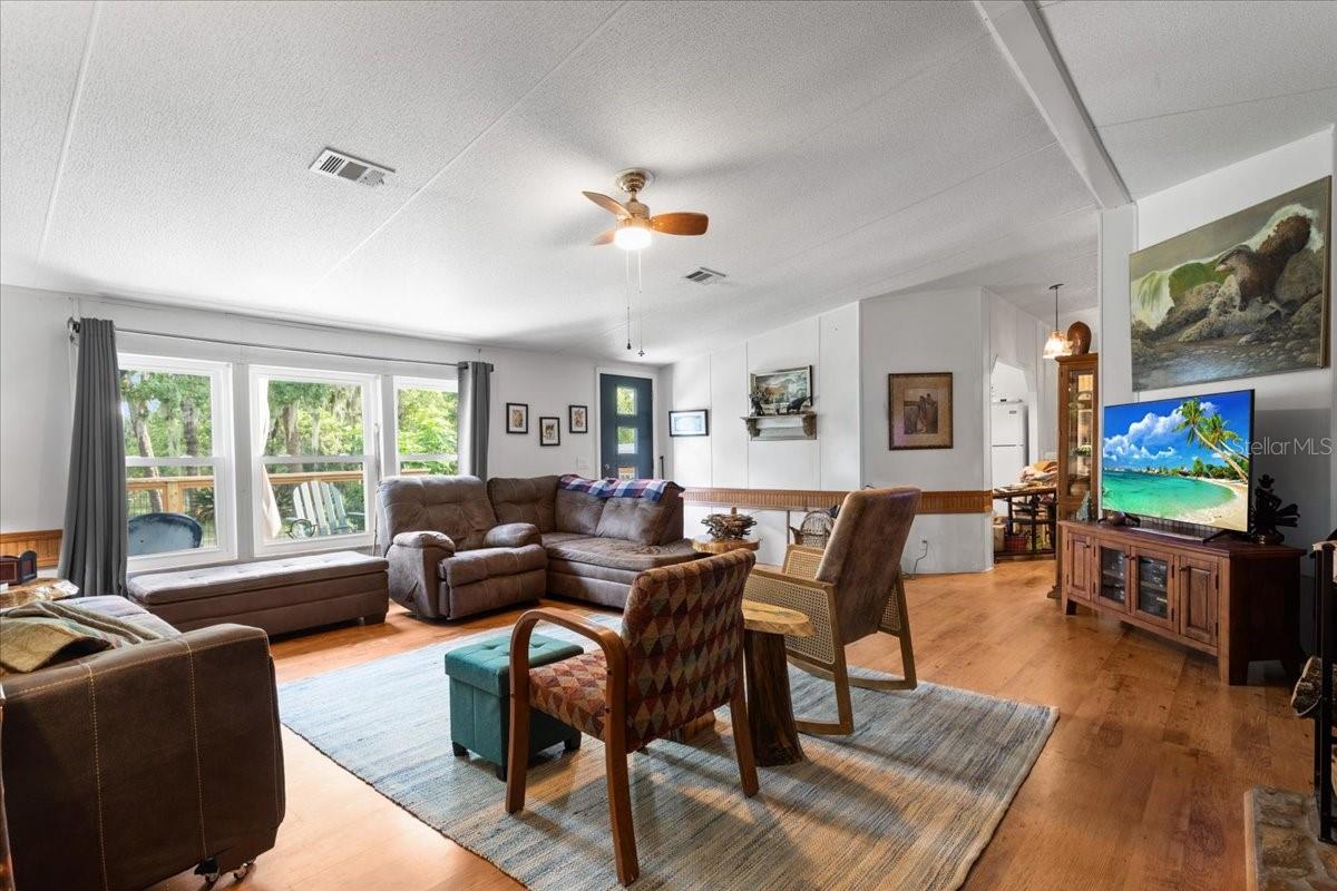 7220 NE 24TH LOOP