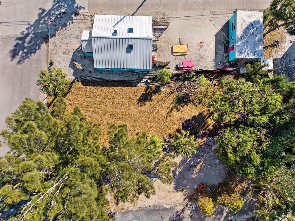 Photo of 115 125th Avenue, Treasure Island, FL 33706 (MLS # TB8429596)