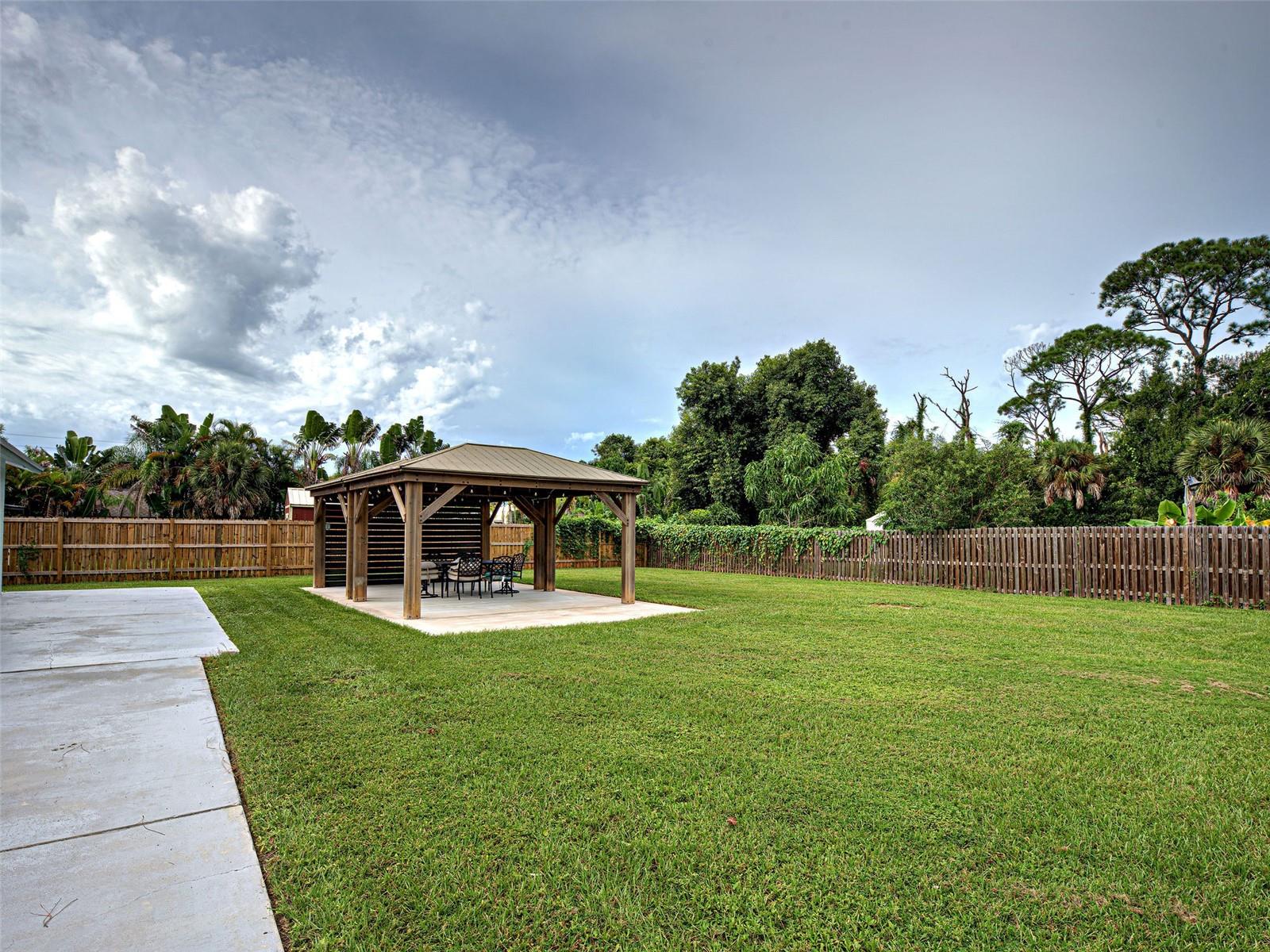 ENGLEWOOD OF - Residential