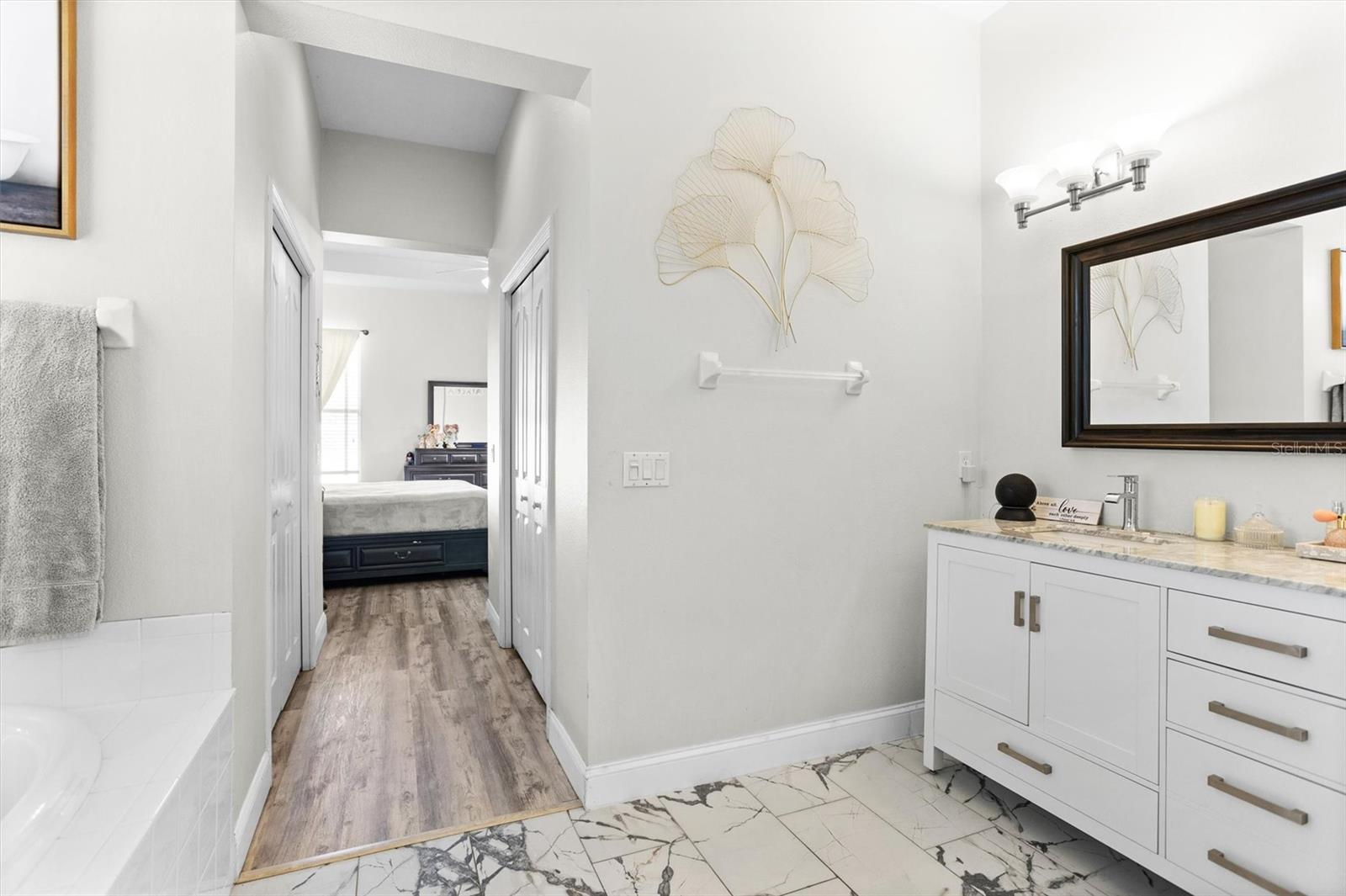 WESTCHASE - Residential