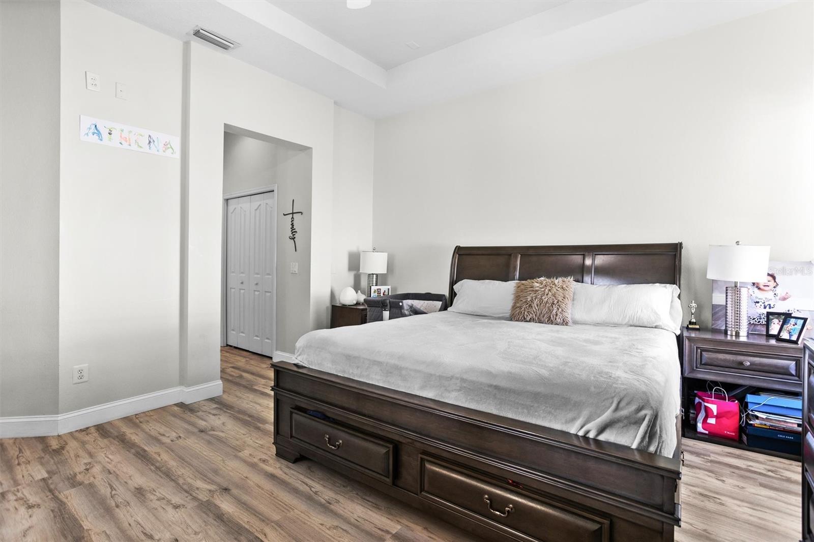 WESTCHASE - Residential