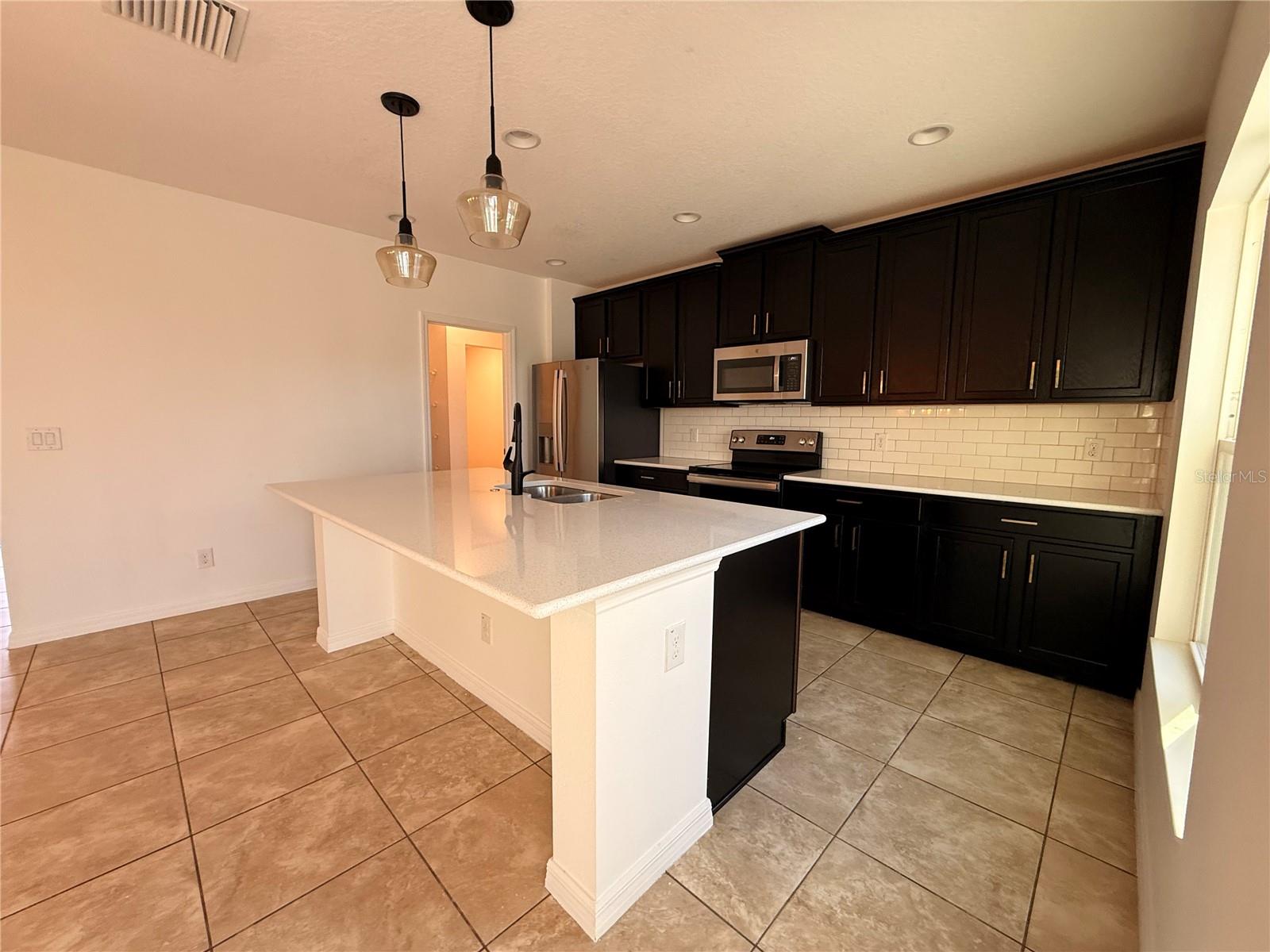 WILLIAMS PRESERVE PH II-B - Residential Lease