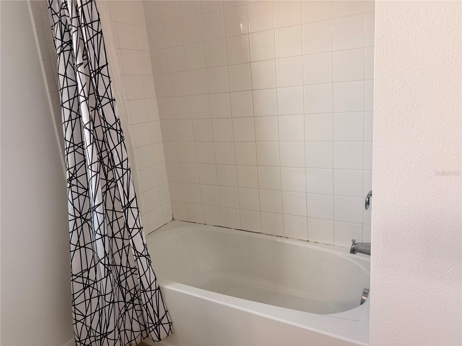 WILLIAMS PRESERVE PH II-B - Residential Lease