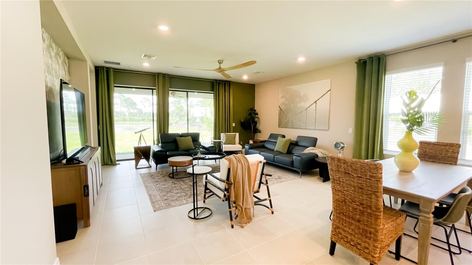5684 BLUE REEF PLACE