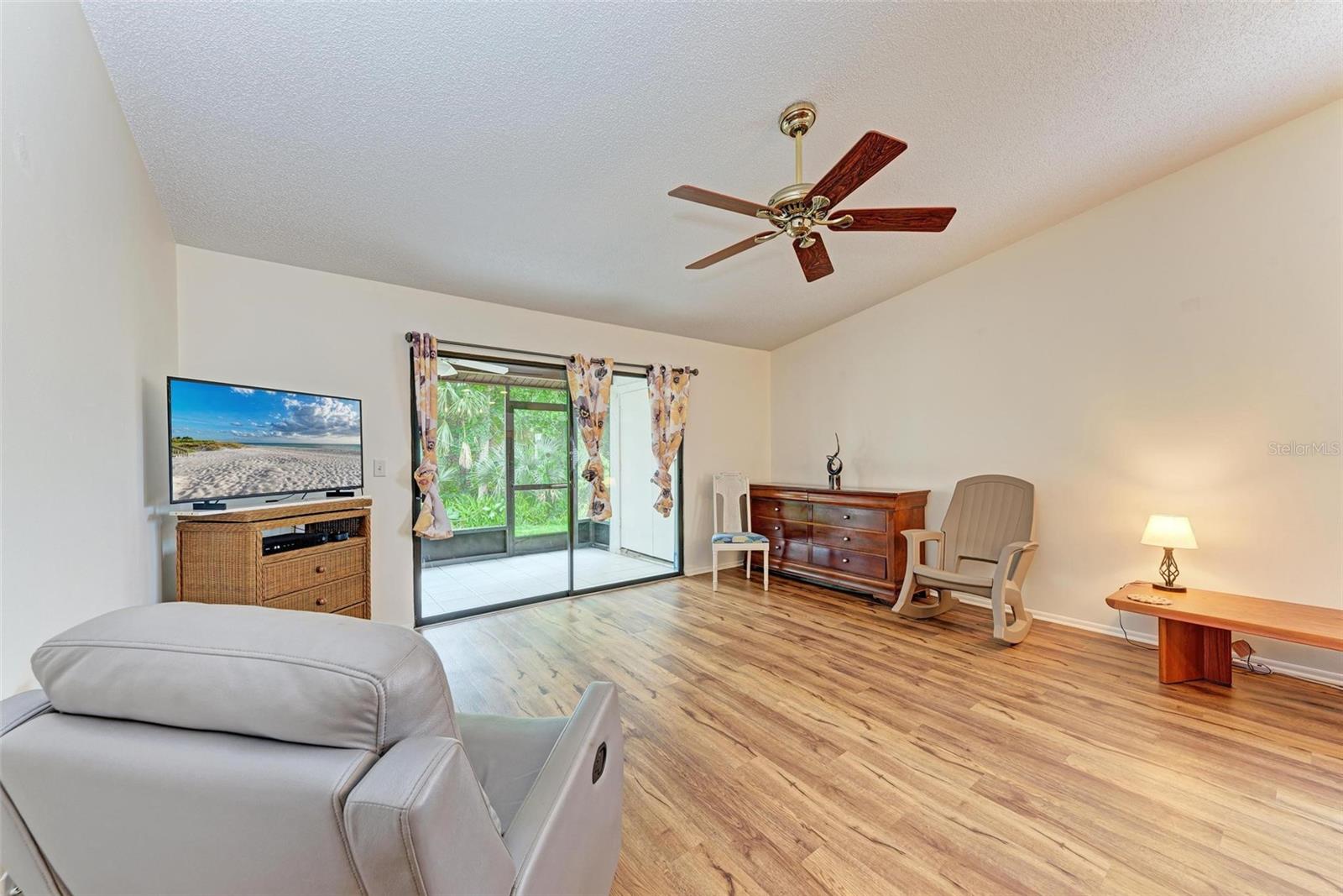 CURRY COVE - Residential