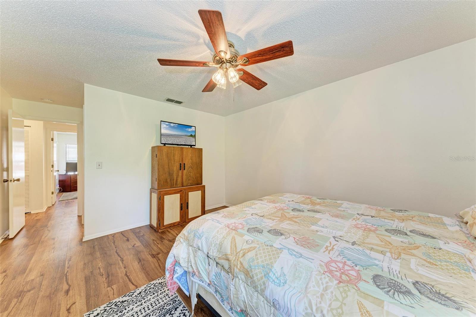 CURRY COVE - Residential