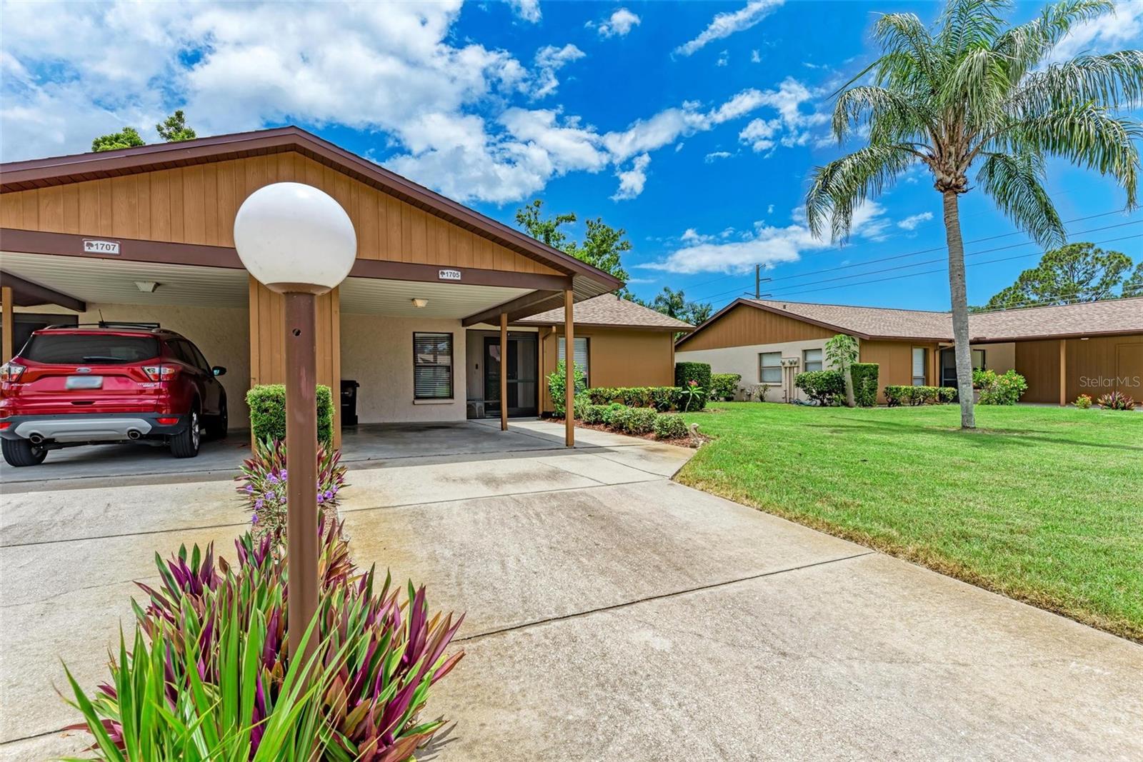 CURRY COVE - Residential