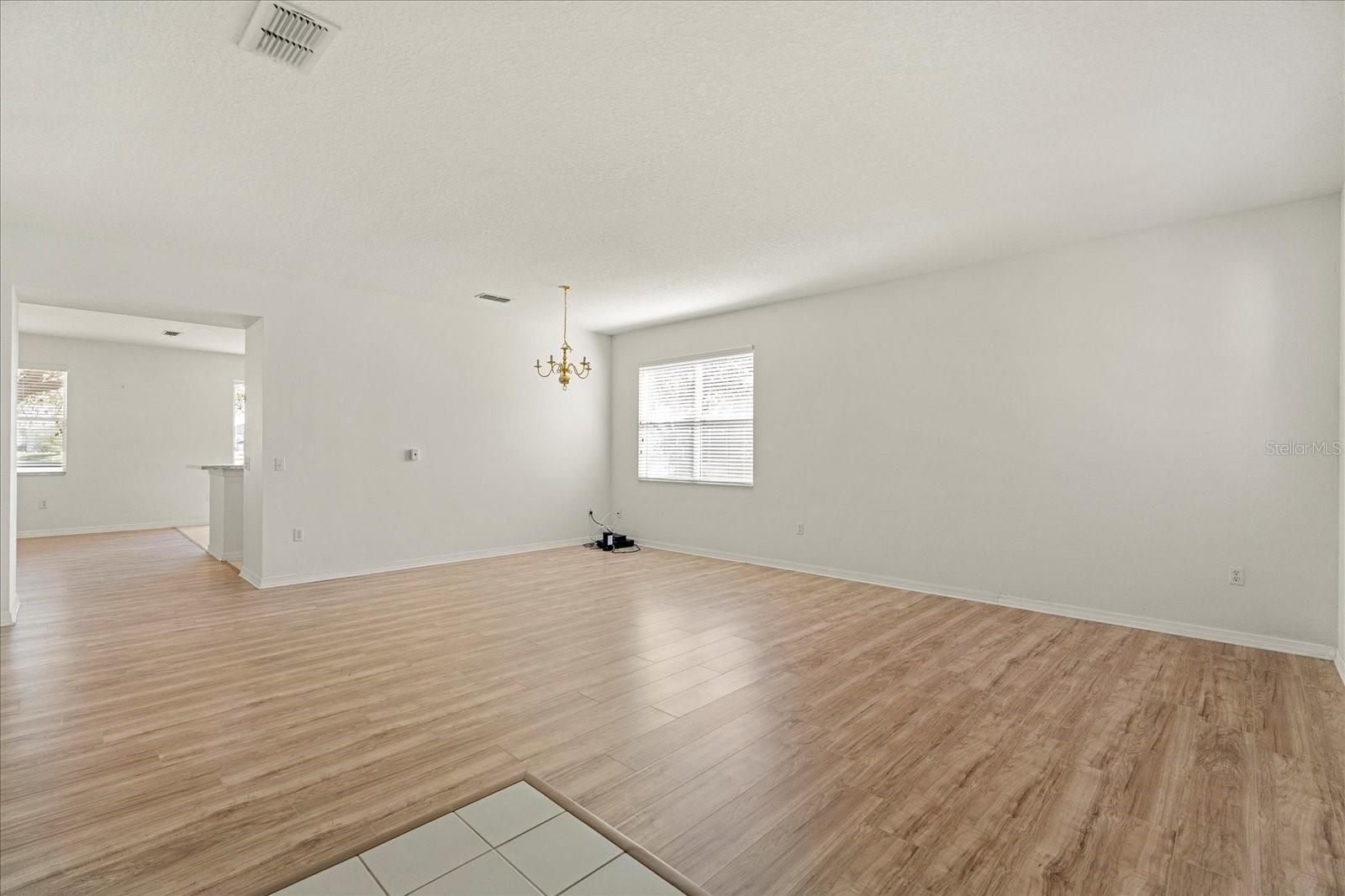 4061 FLOWERING PEACH LANE