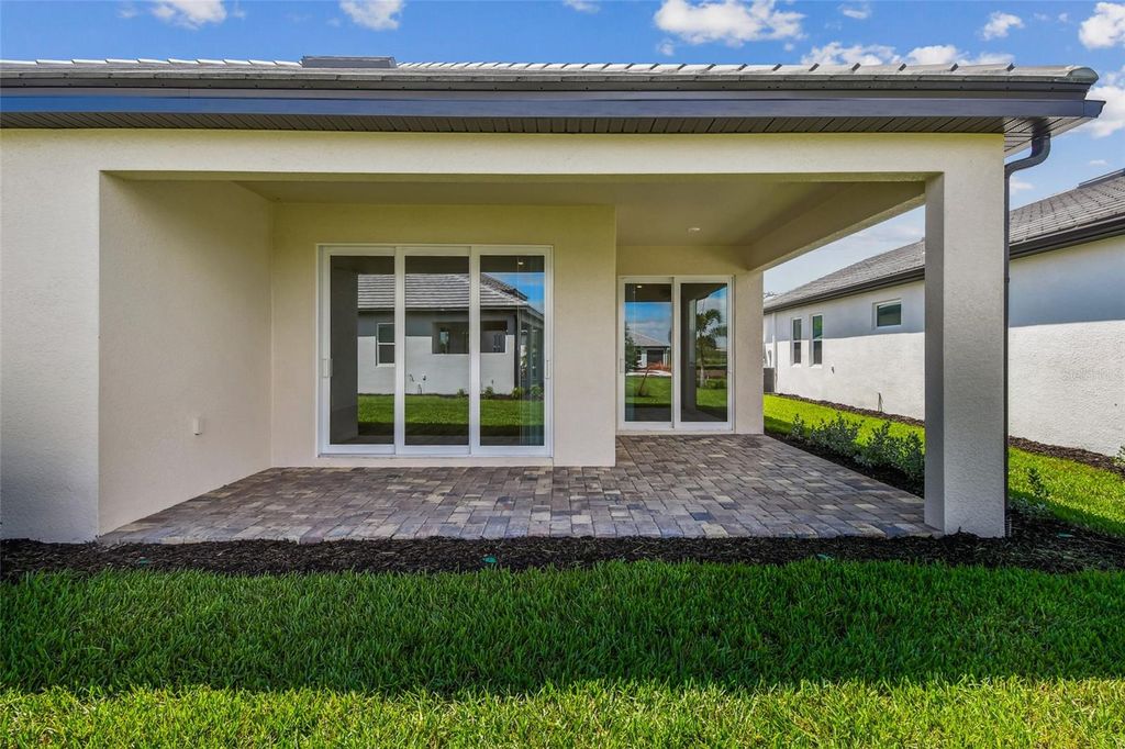 Photo of 17037 Savory Mist Circle, Lakewood Ranch, FL 34211 (MLS # R4909664)