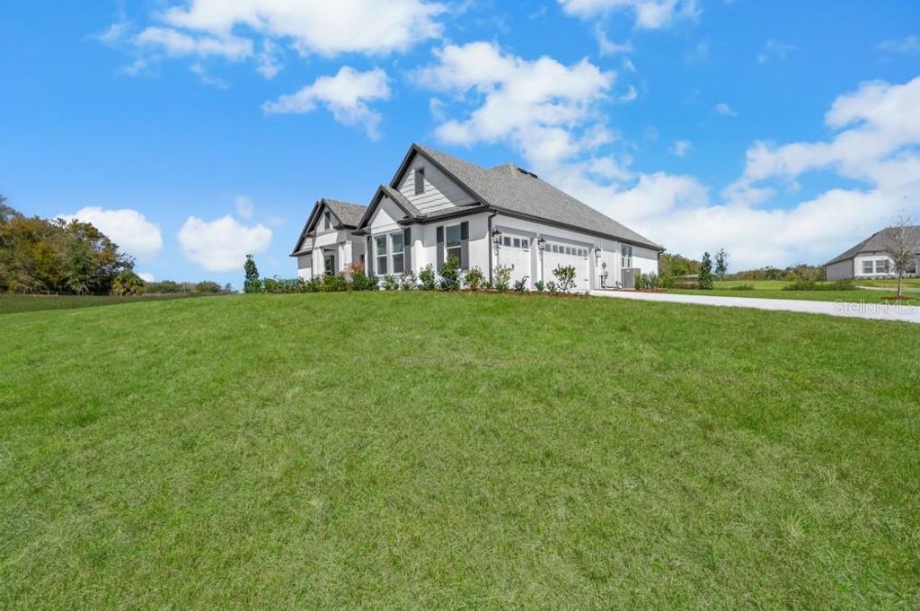 Photo of 3832 Saddle Hill Trail, Fruitland Park, FL 34731 (MLS # TB8488341)