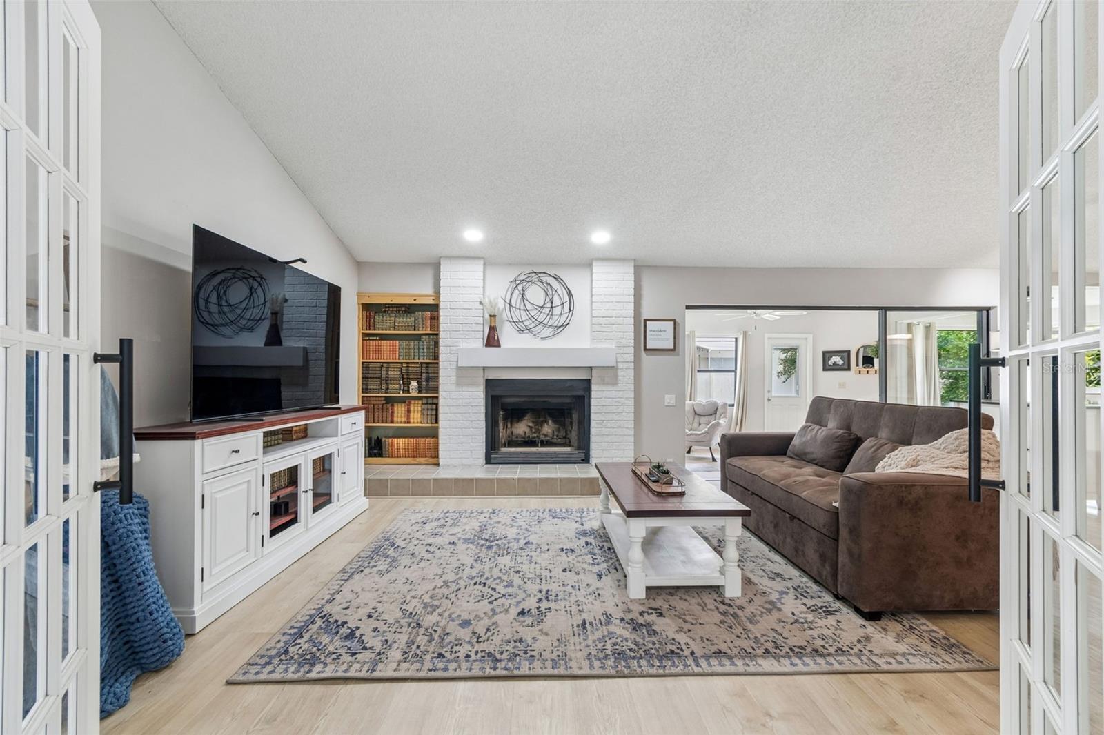 525 WALKER ROAD