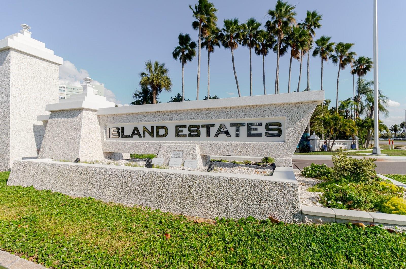 311 ISLAND WAY 101