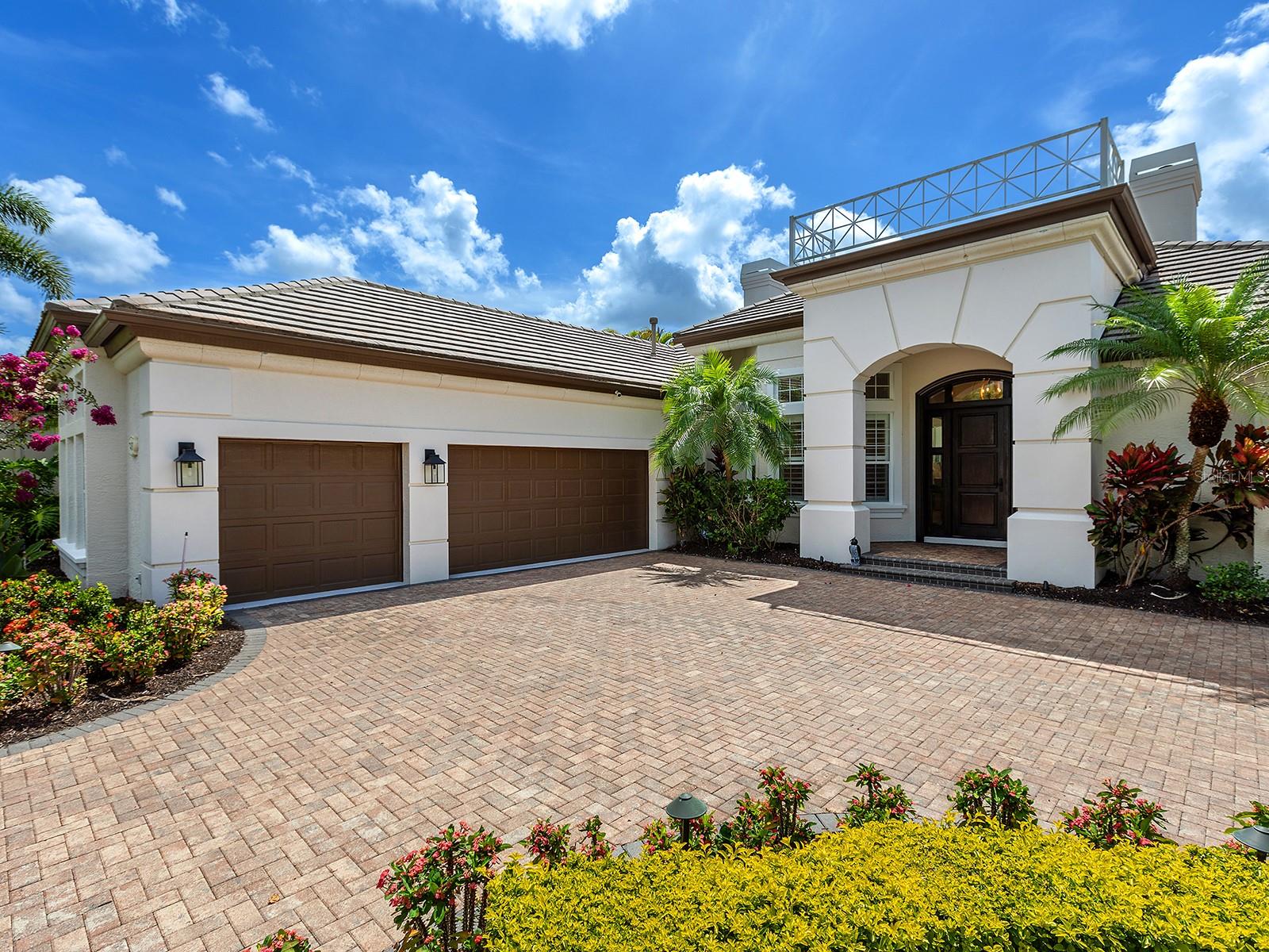 LAKEWOOD RANCH COUNTRY CLUB - Residential