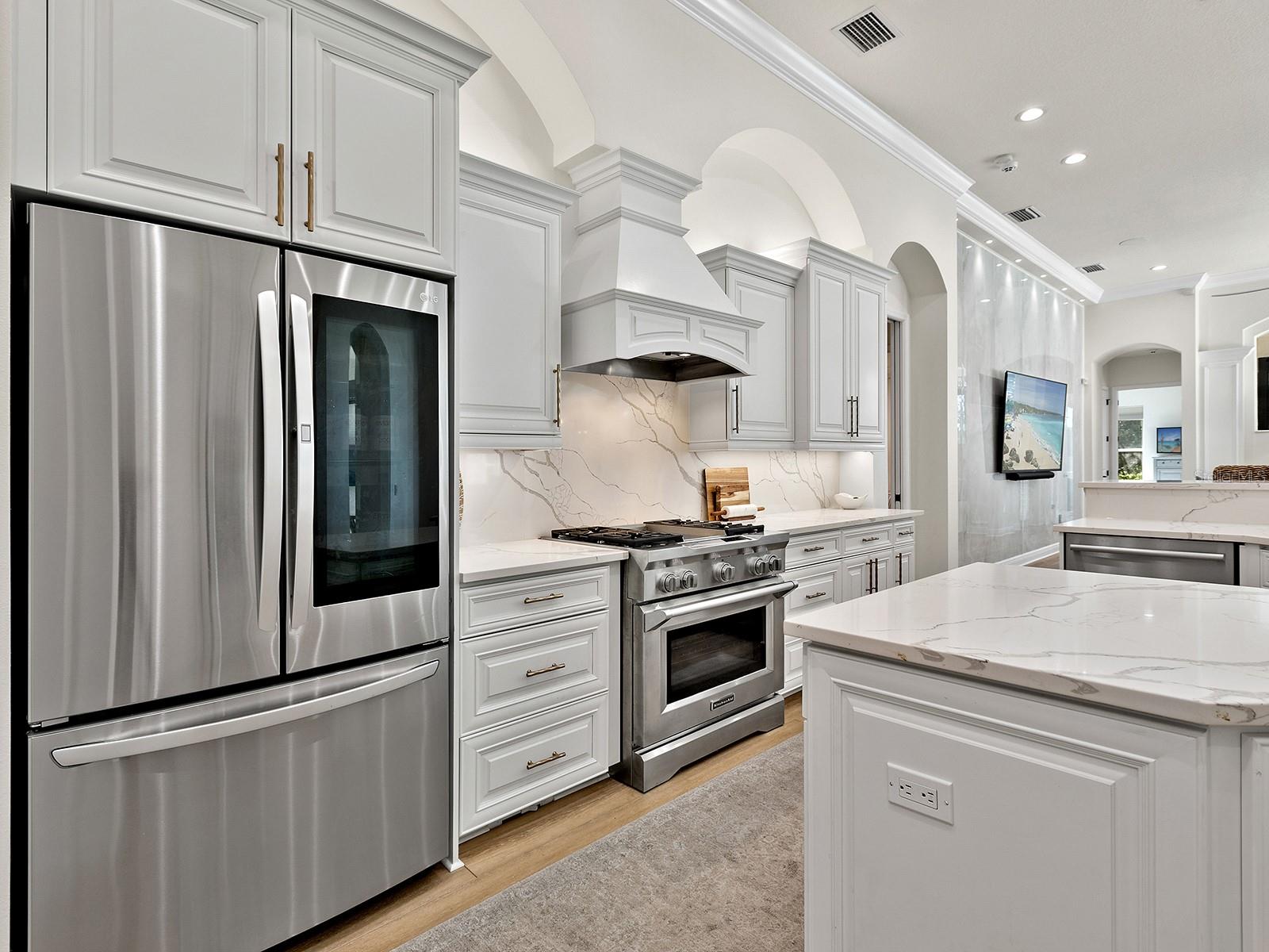 LAKEWOOD RANCH COUNTRY CLUB - Residential