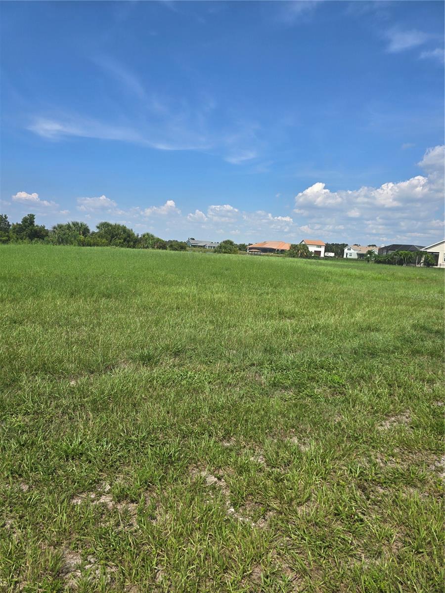 24 GULF CITY ROAD E