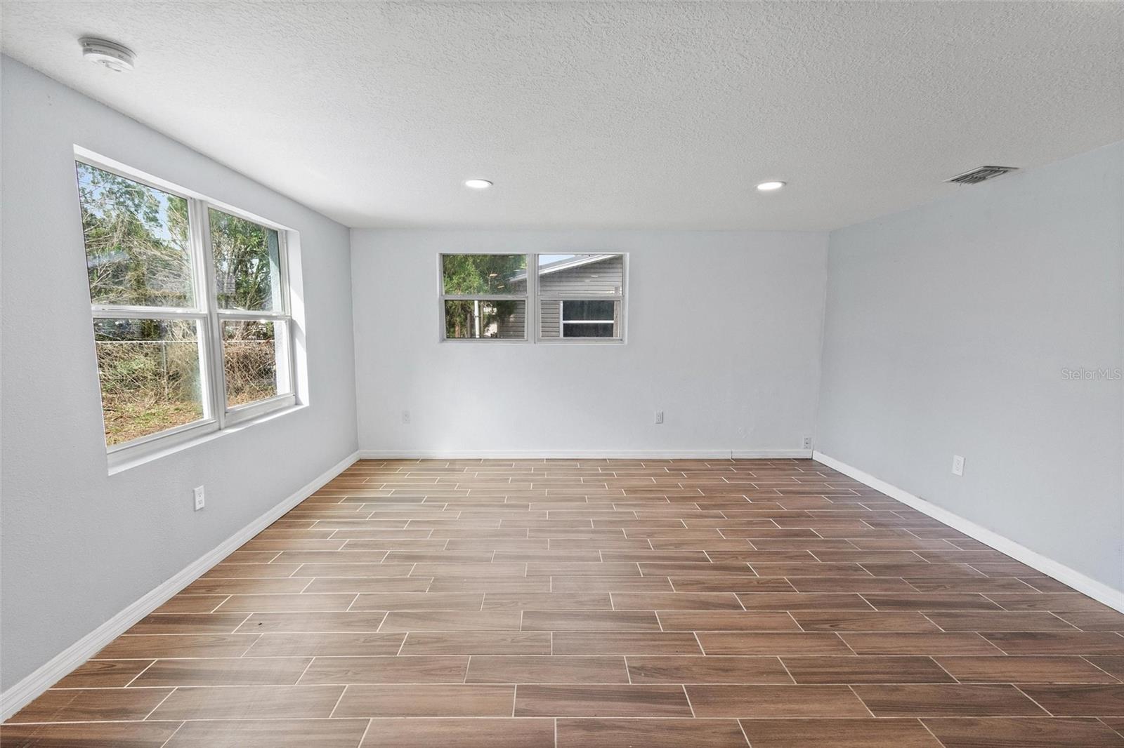 JAN PHYL VILLAGE UNIT 03 A - Residential