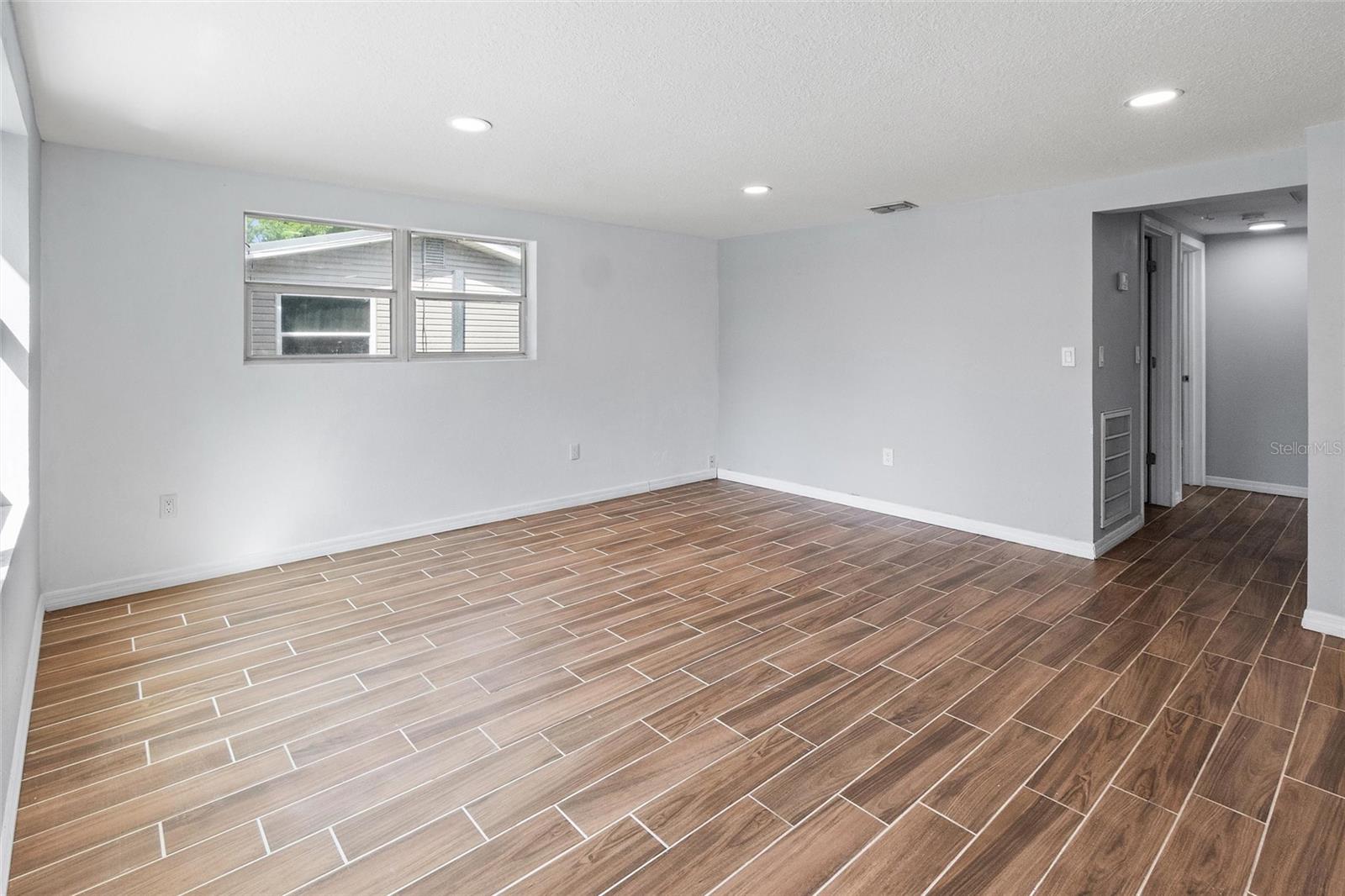 JAN PHYL VILLAGE UNIT 03 A - Residential