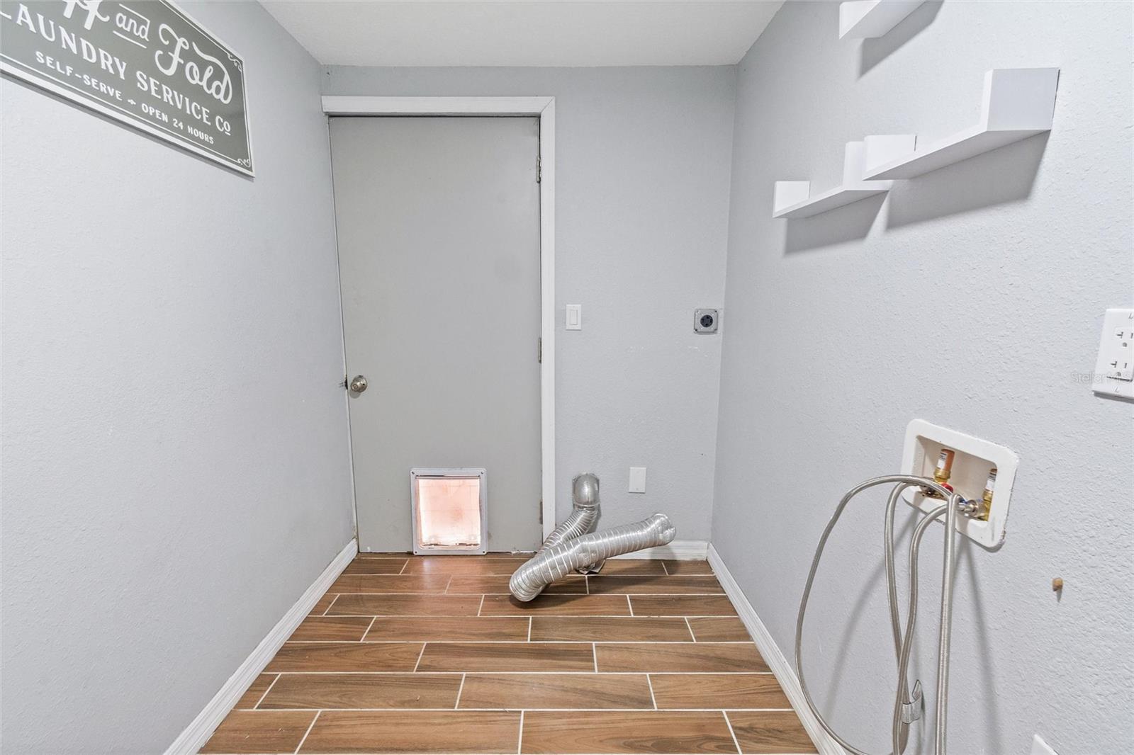 JAN PHYL VILLAGE UNIT 03 A - Residential