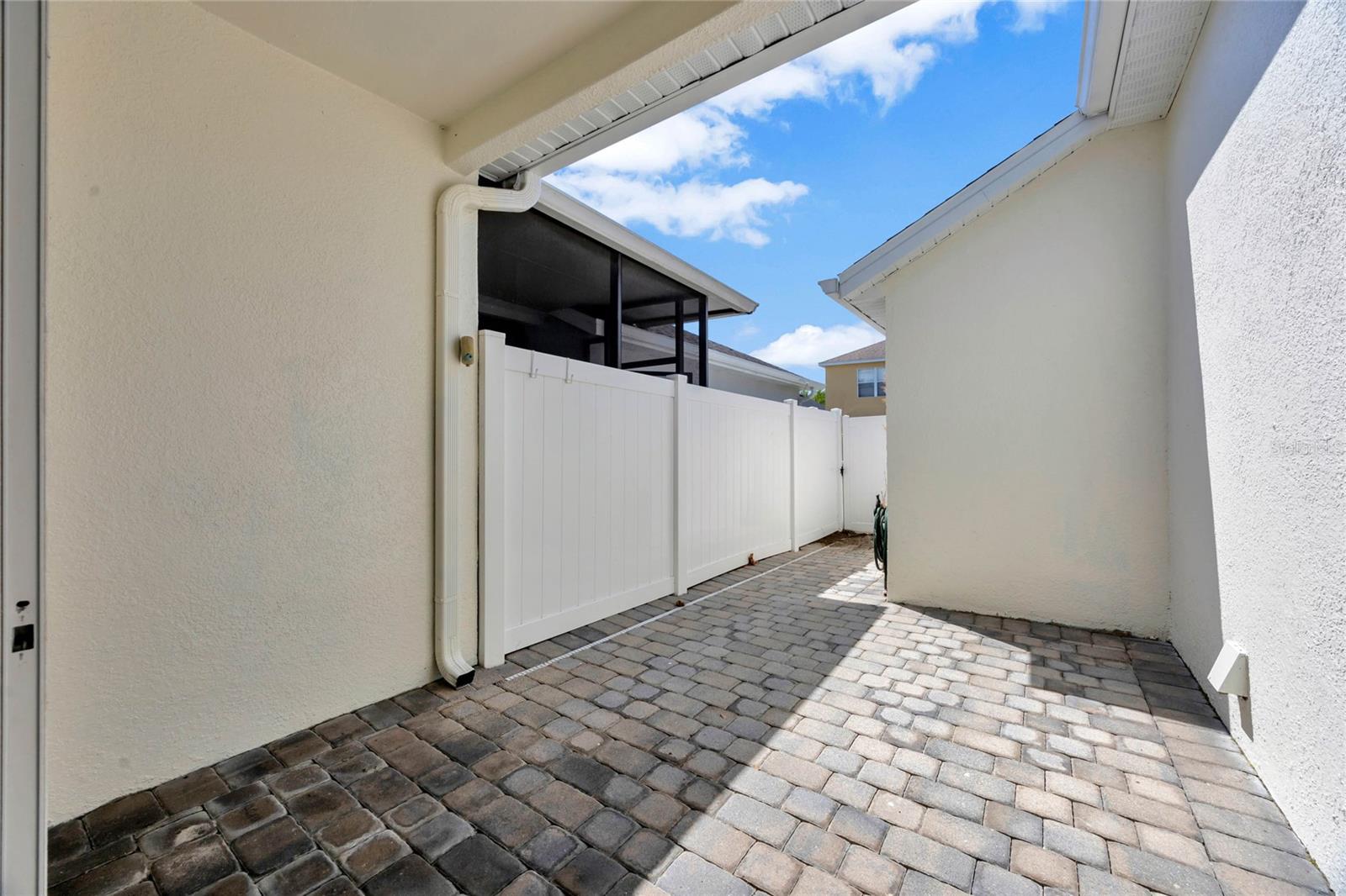 AVALON PARK VILLAGE 04 B-K - Residential Lease