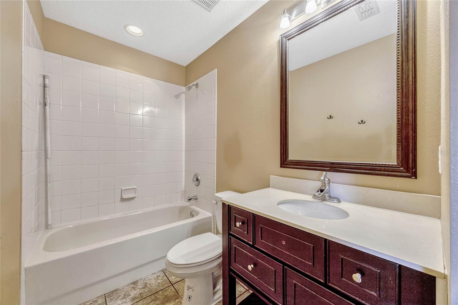 AVALON PARK VILLAGE 04 B-K - Residential Lease