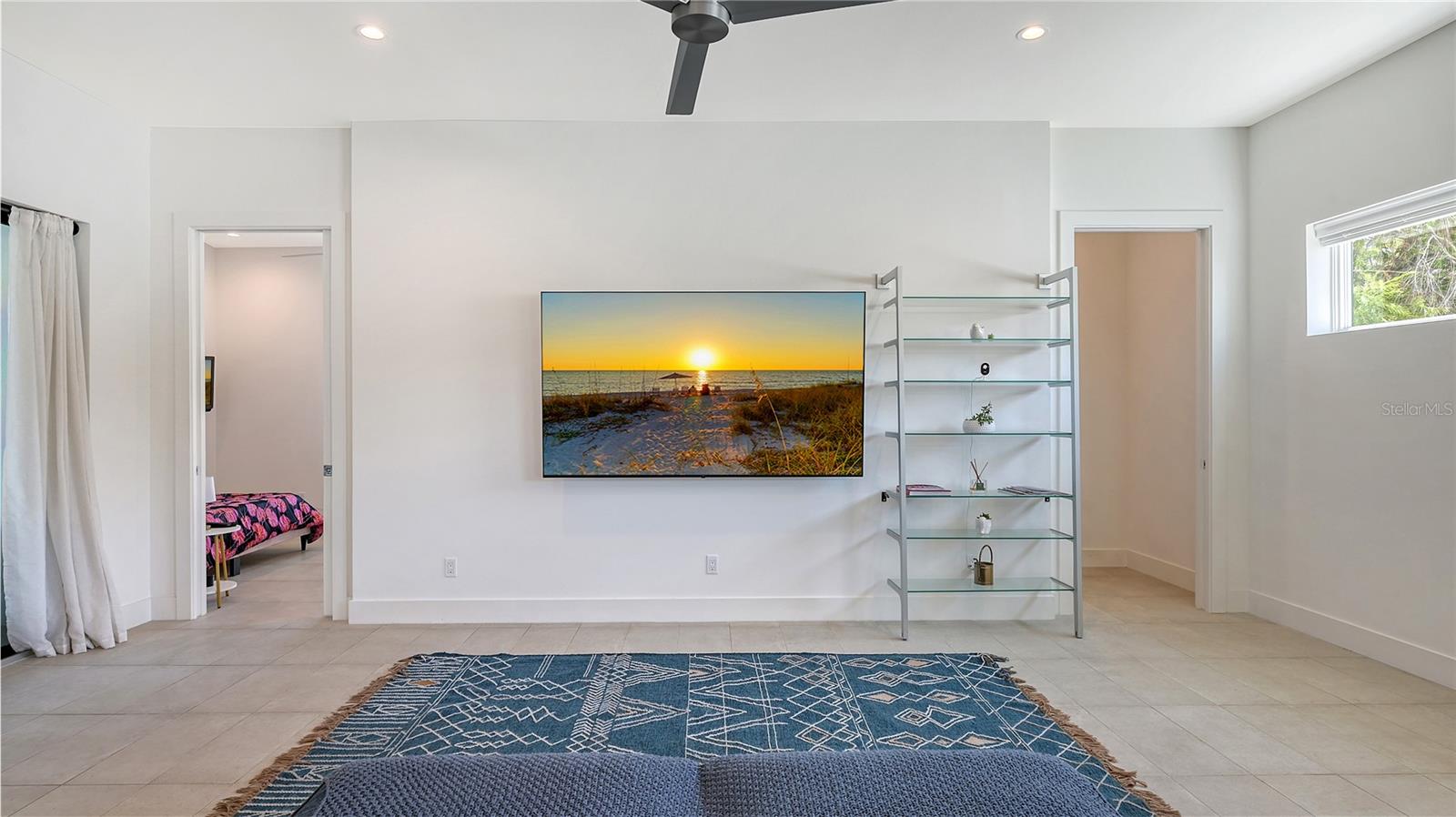 SCHINDLER SUB - Residential Income