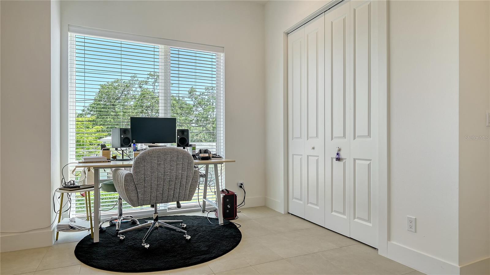 SCHINDLER SUB - Residential Income