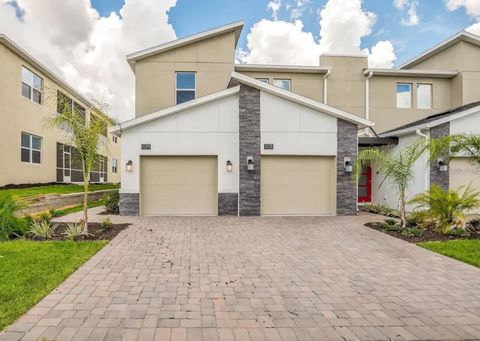 Photo of 1129 Drop Lane #1129, Davenport, FL 33896 (MLS # O6293593)
