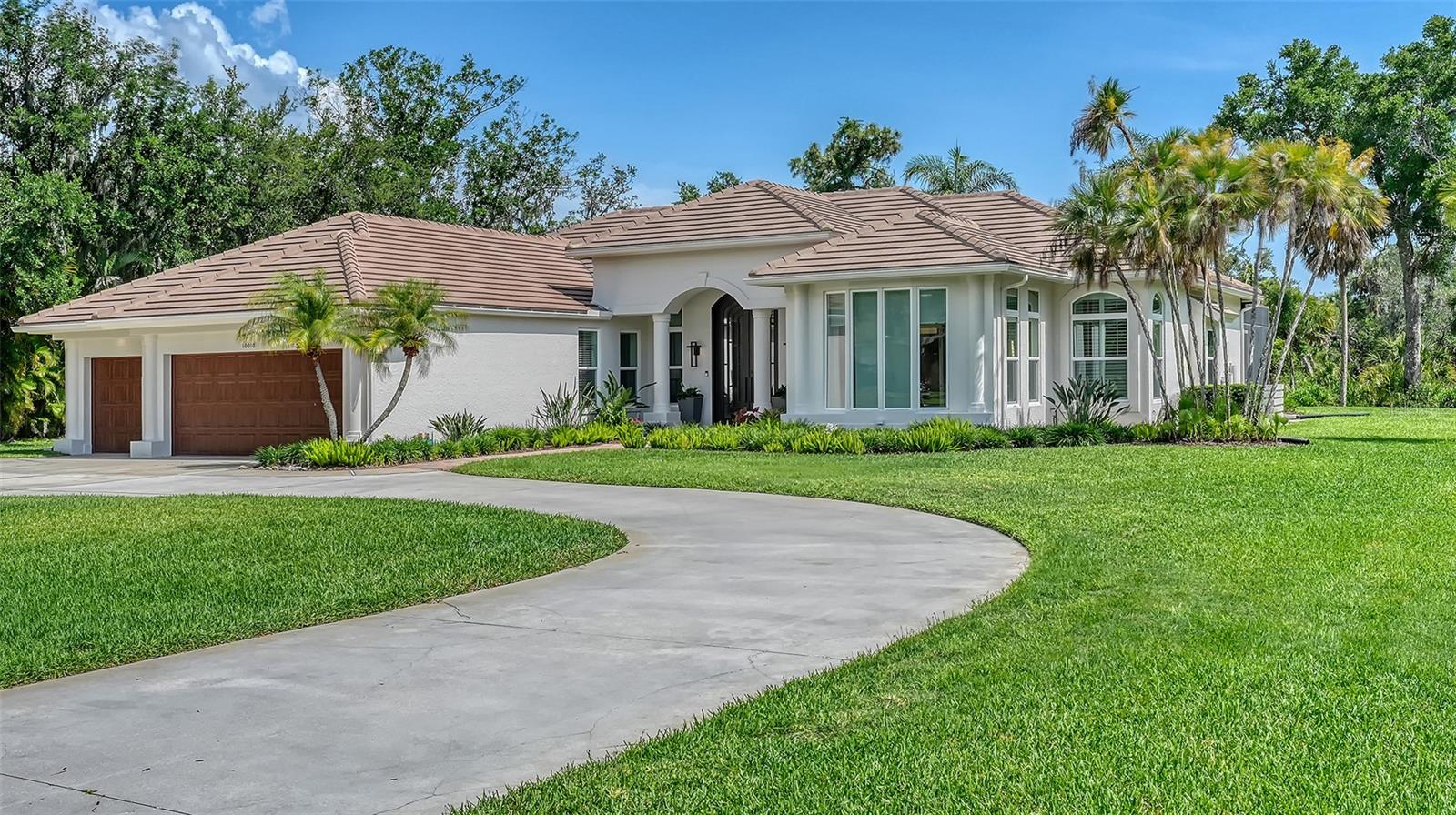 10010 CLUBHOUSE DRIVE