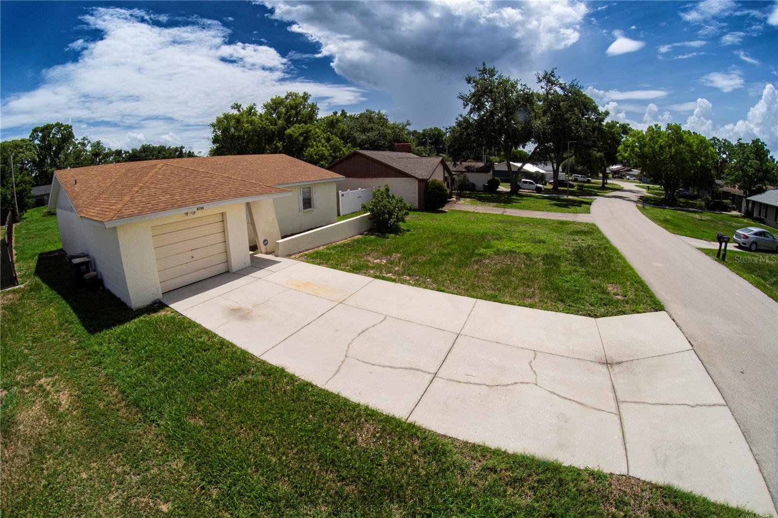 DOVE HOLLOW - Residential