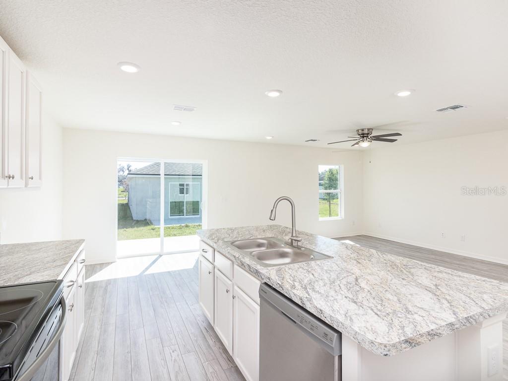 PORT CHARLOTTE SUB 12 1ST REPLAT - Residential