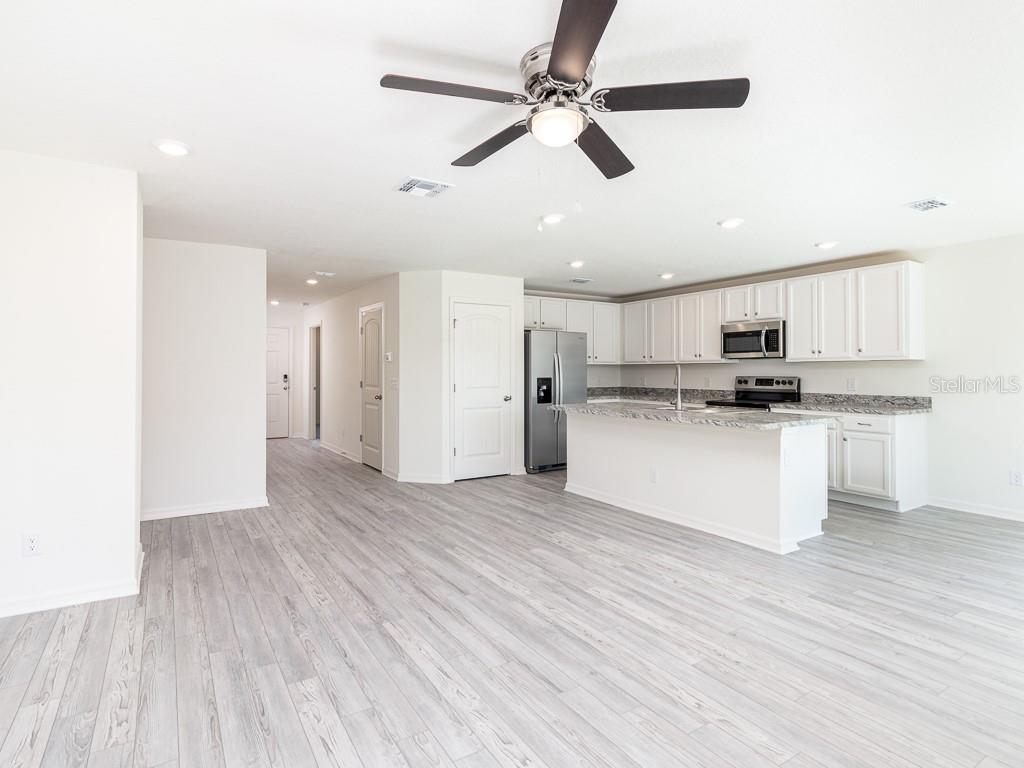 PORT CHARLOTTE SUB 12 1ST REPLAT - Residential