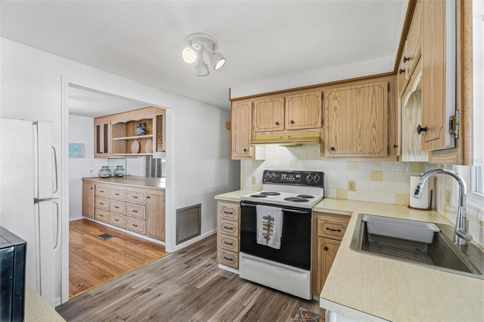 TIKI VILLAGE MHP CONDO - Residential