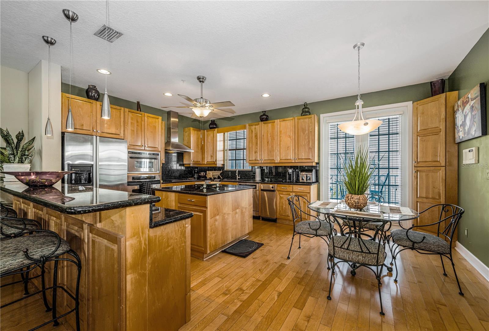 TIDES VILLAGE - YACHT - Residential