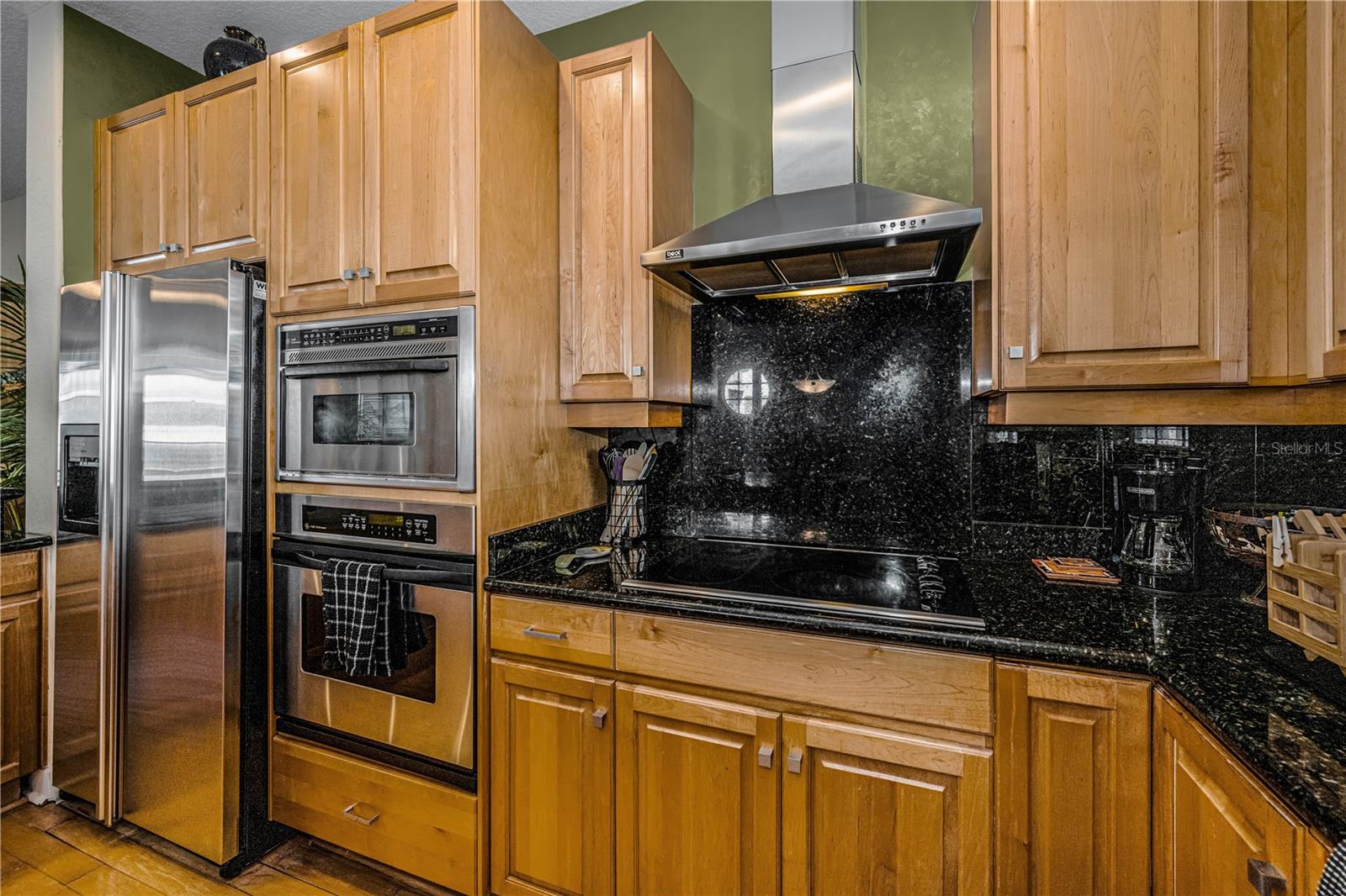 TIDES VILLAGE - YACHT - Residential