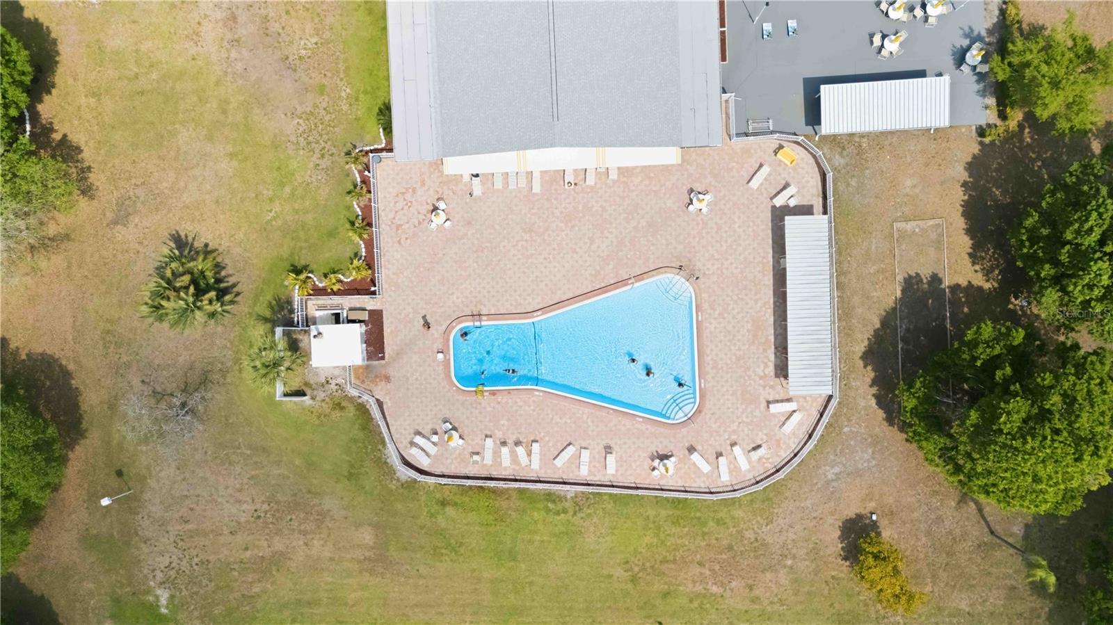 TOWN APTS CONDO - Residential